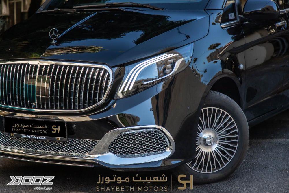 مرسيدس في 300 2025 للبيع في عمان