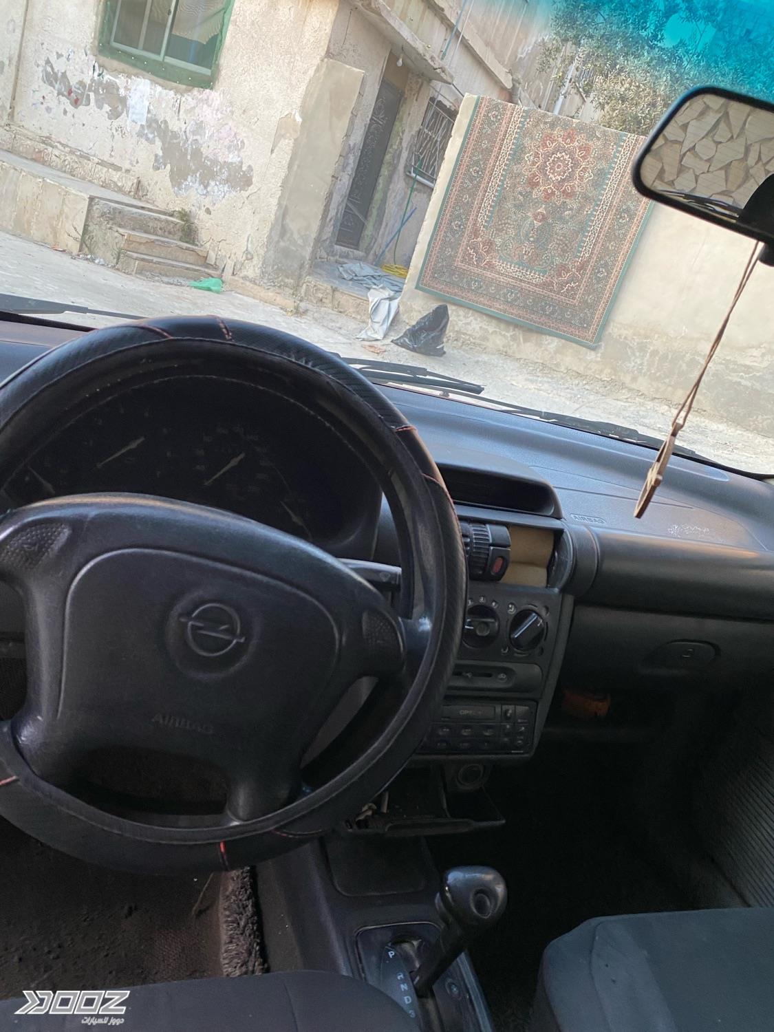 أوبل فيتا 1996 للبيع في عمان