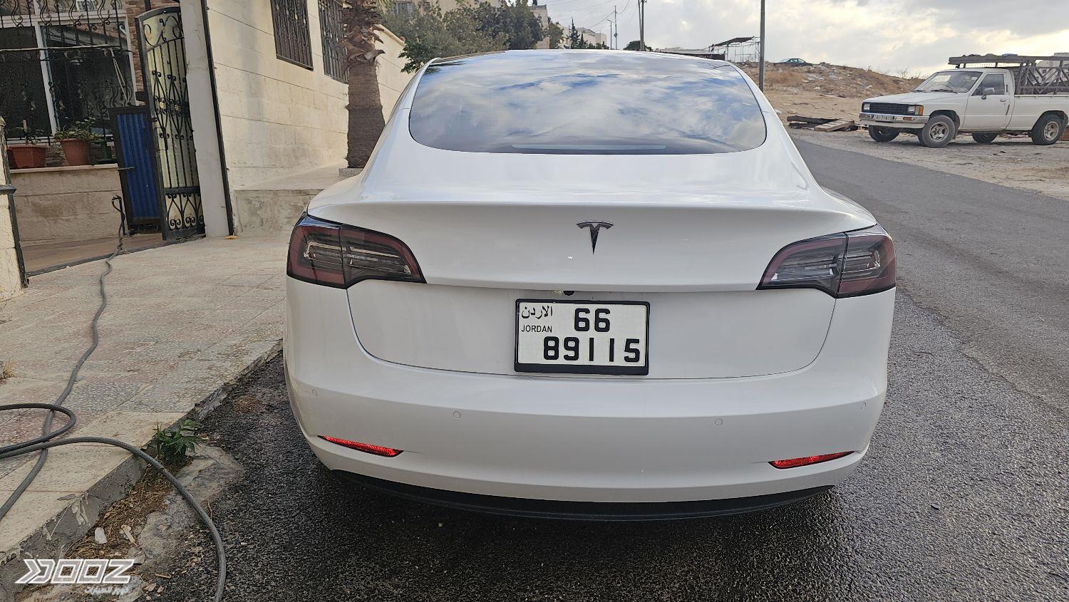 تيسلا موديل 3 2020 للبيع في عمان