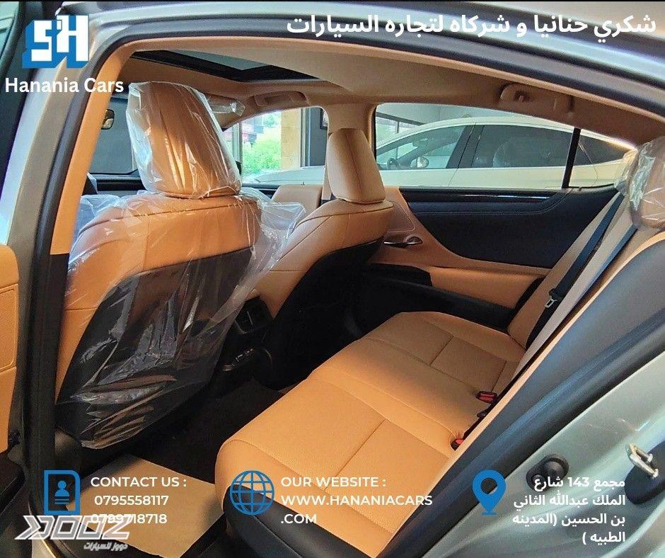 لكزس اي اس 300 اتش 2025 للبيع في عمان