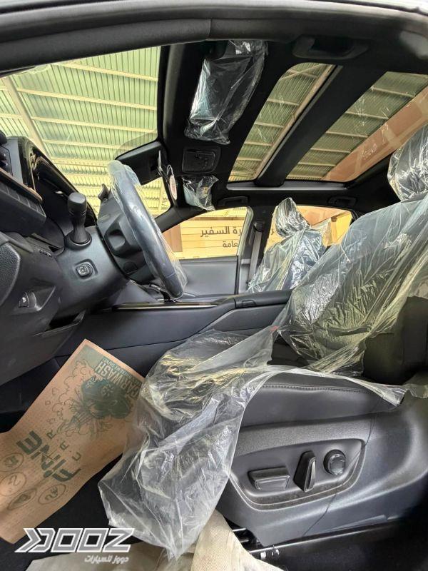 Toyota Crown 2023 for sale in Zarqa-freezone