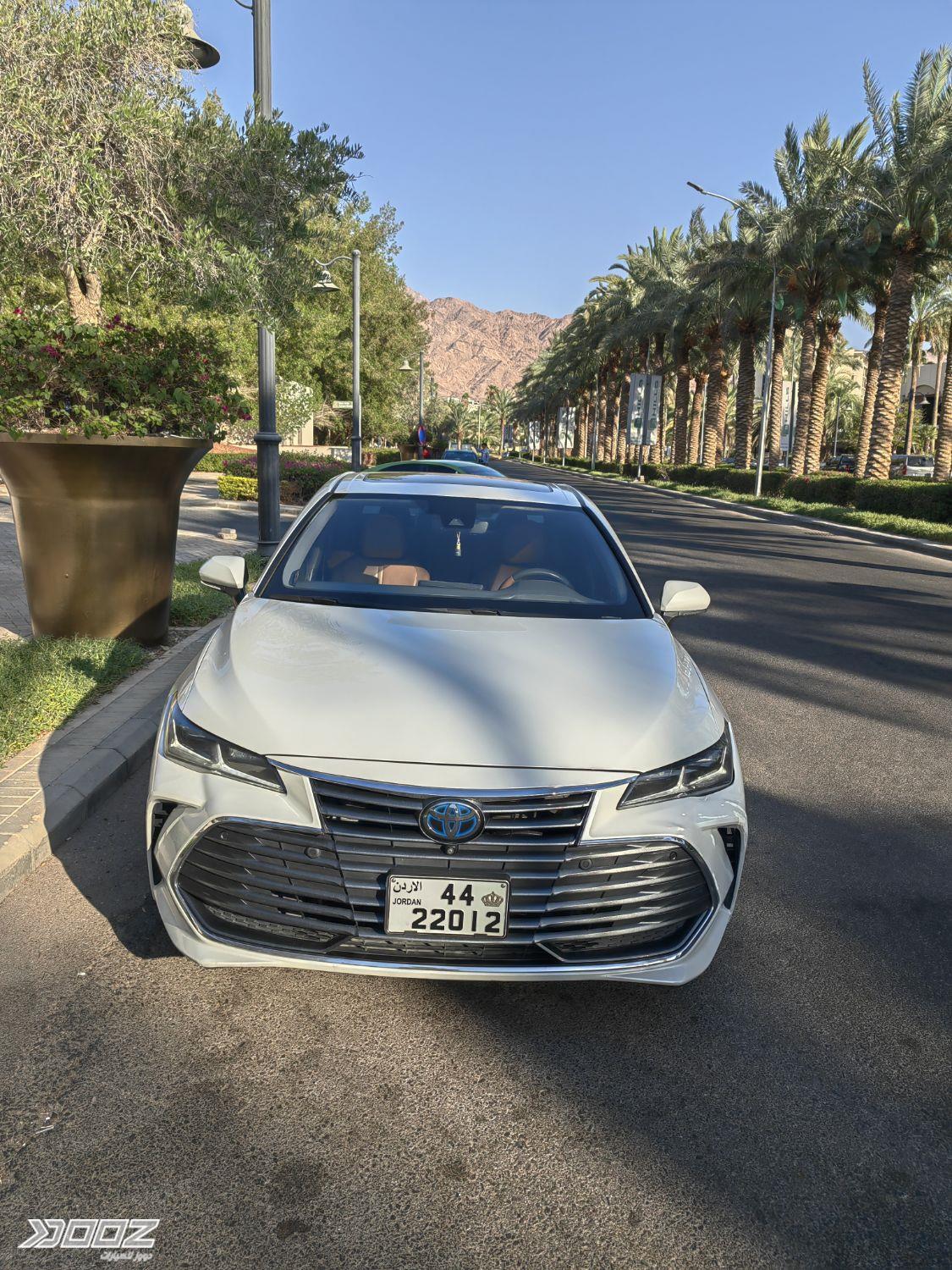 Toyota Avalon 2019 for sale in Aqaba