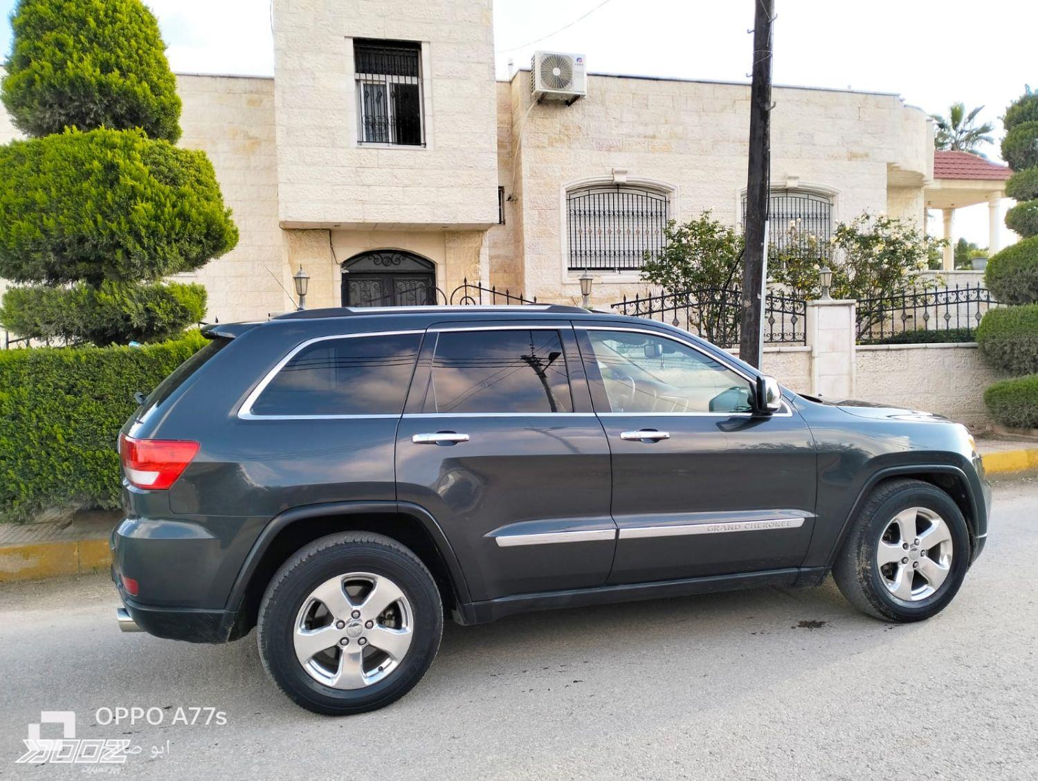 Jeep Grand Cherokee 2011 for sale in Salt