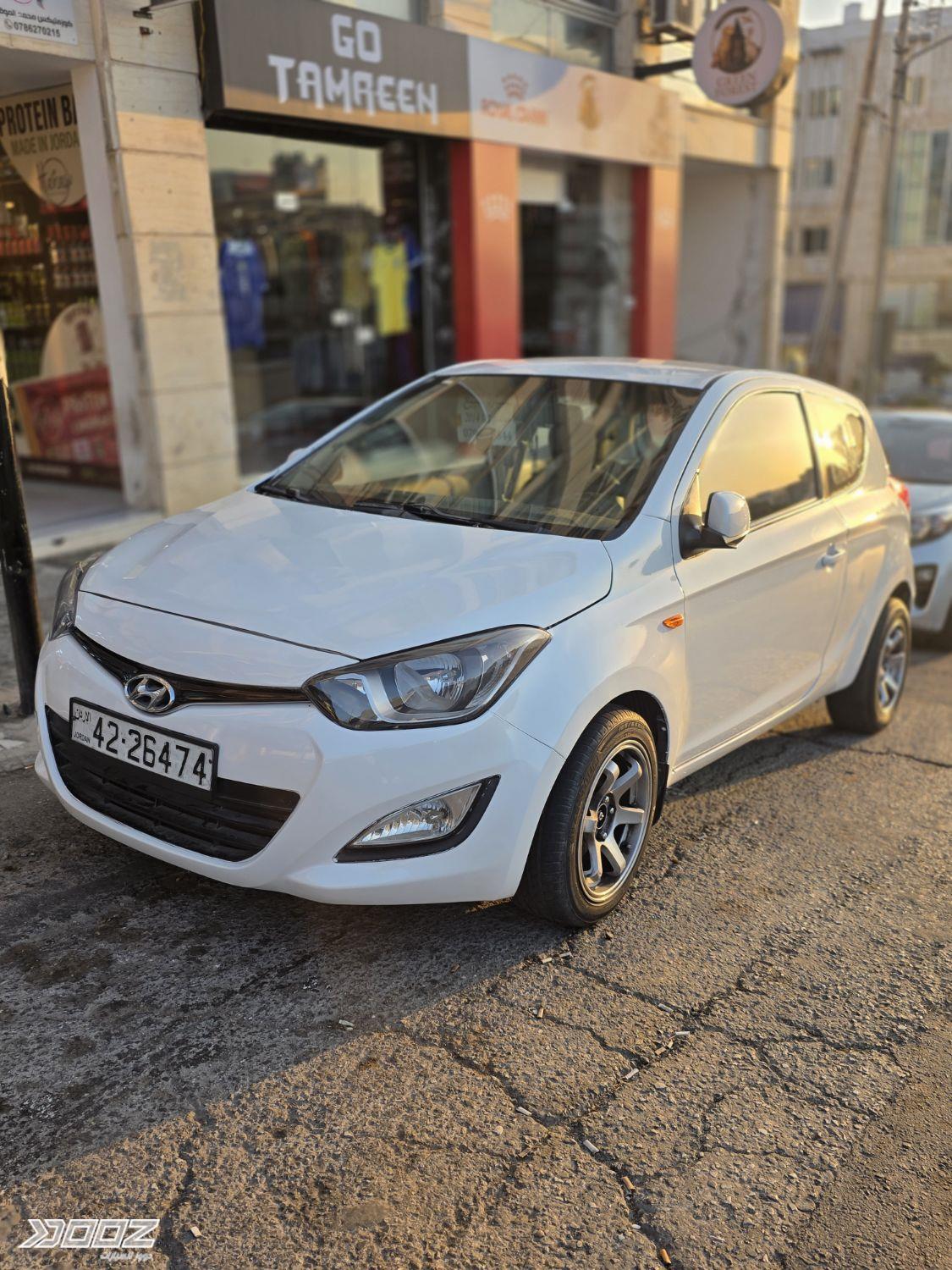 Hyundai i20 2014 for sale in Amman