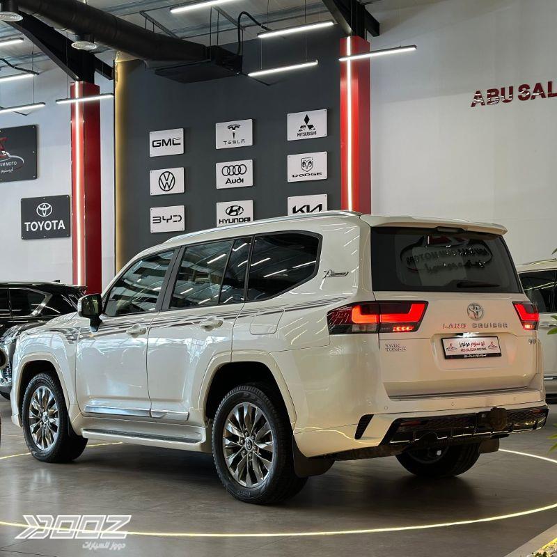 Toyota Land Cruiser 2022 for sale in Zarqa-freezone
