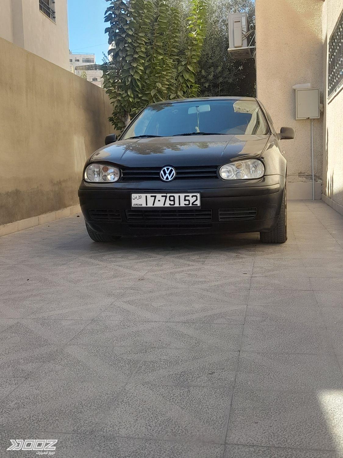 فولكس فاجن Golf 2004 للبيع في عمان