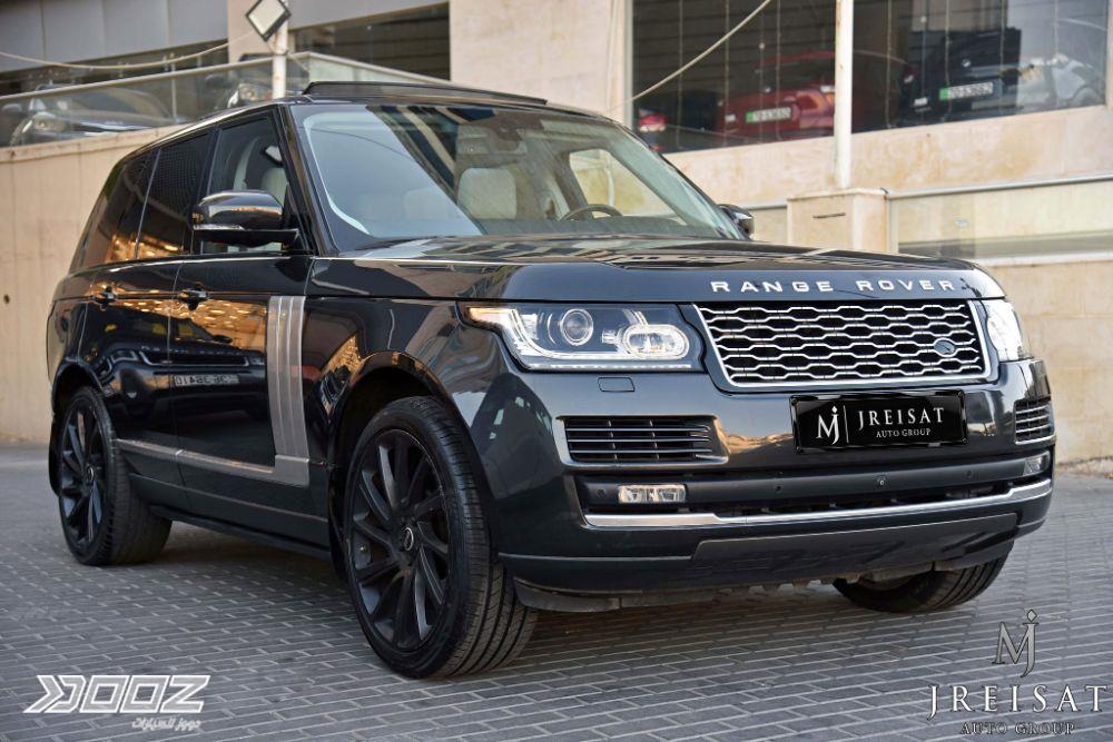 Land Rover Range Rover Vogue 2016 للبيع في عمان