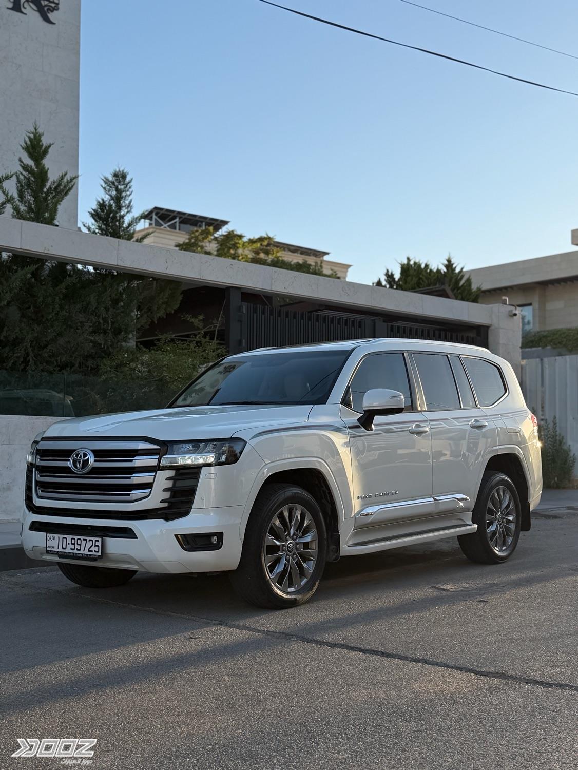 Toyota Land Cruiser 2023 for sale in Amman