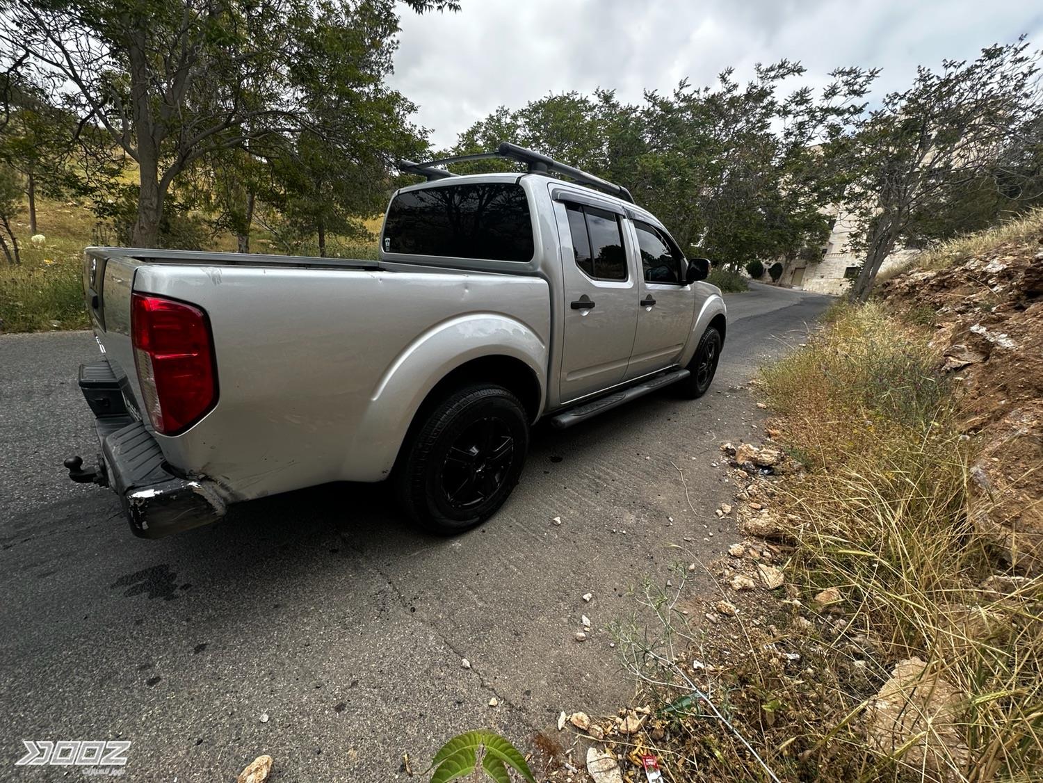 Nissan Navara 2010 for sale in Amman