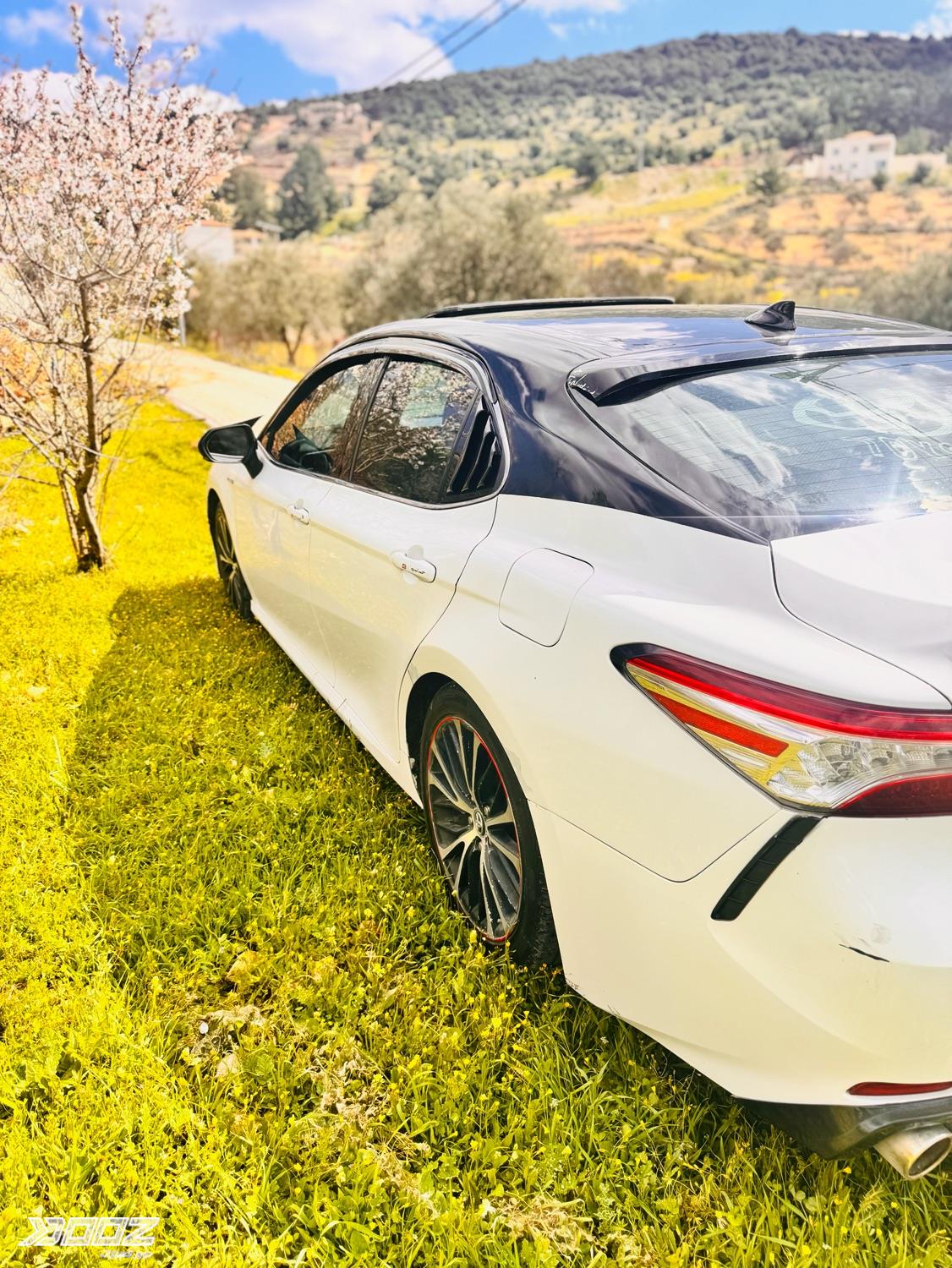Toyota Camry 2018 for sale in Ajloun