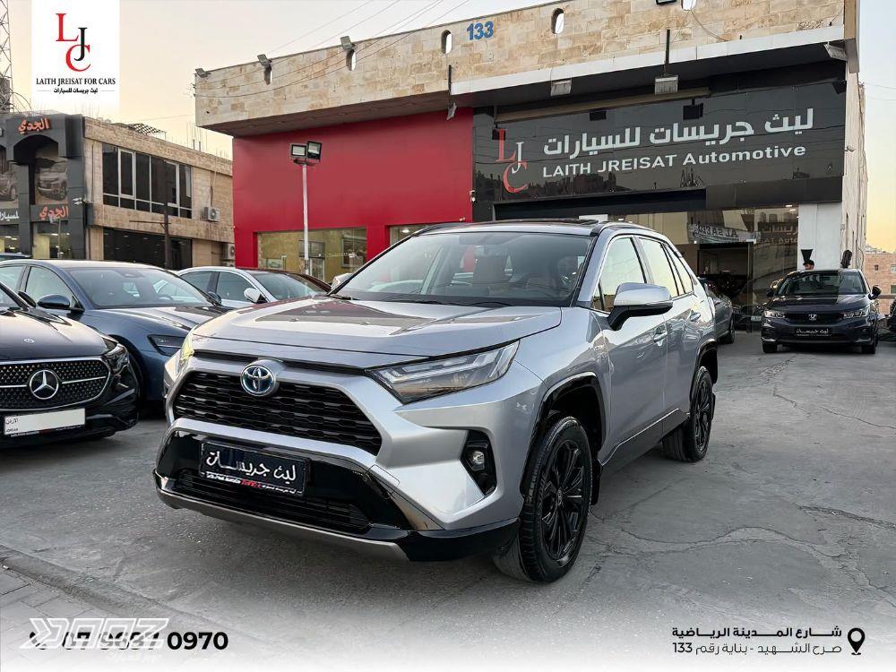 تويوتا راف فور 2023 للبيع في عمان