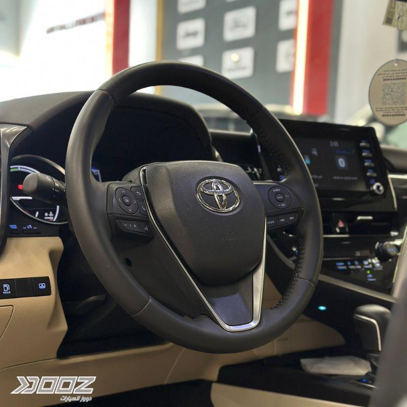 Toyota Camry 2023 for sale in Zarqa-freezone