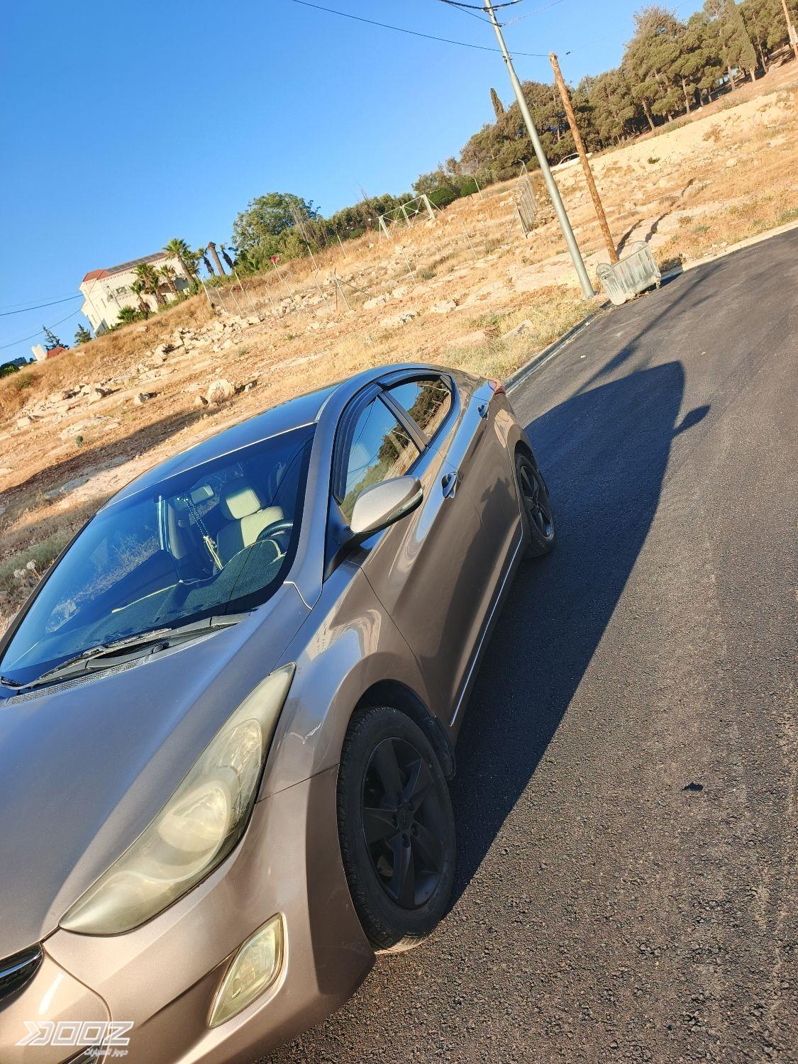 Hyundai Elantra 2013 for sale in Amman