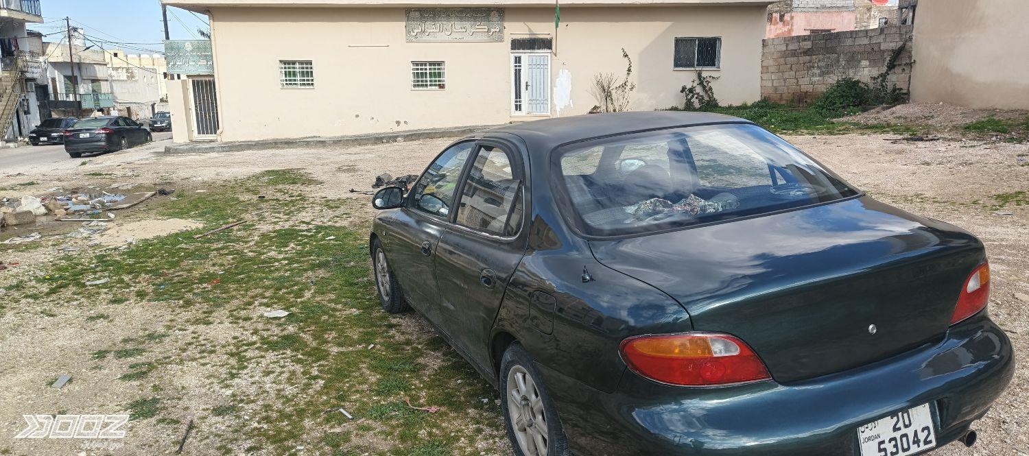 هيونداي Avante 1996 للبيع في إربد