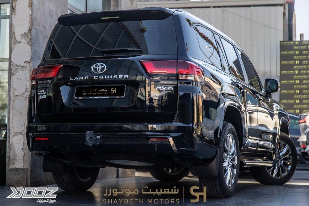 تويوتا لاند كروزر 2024 للبيع في عمان