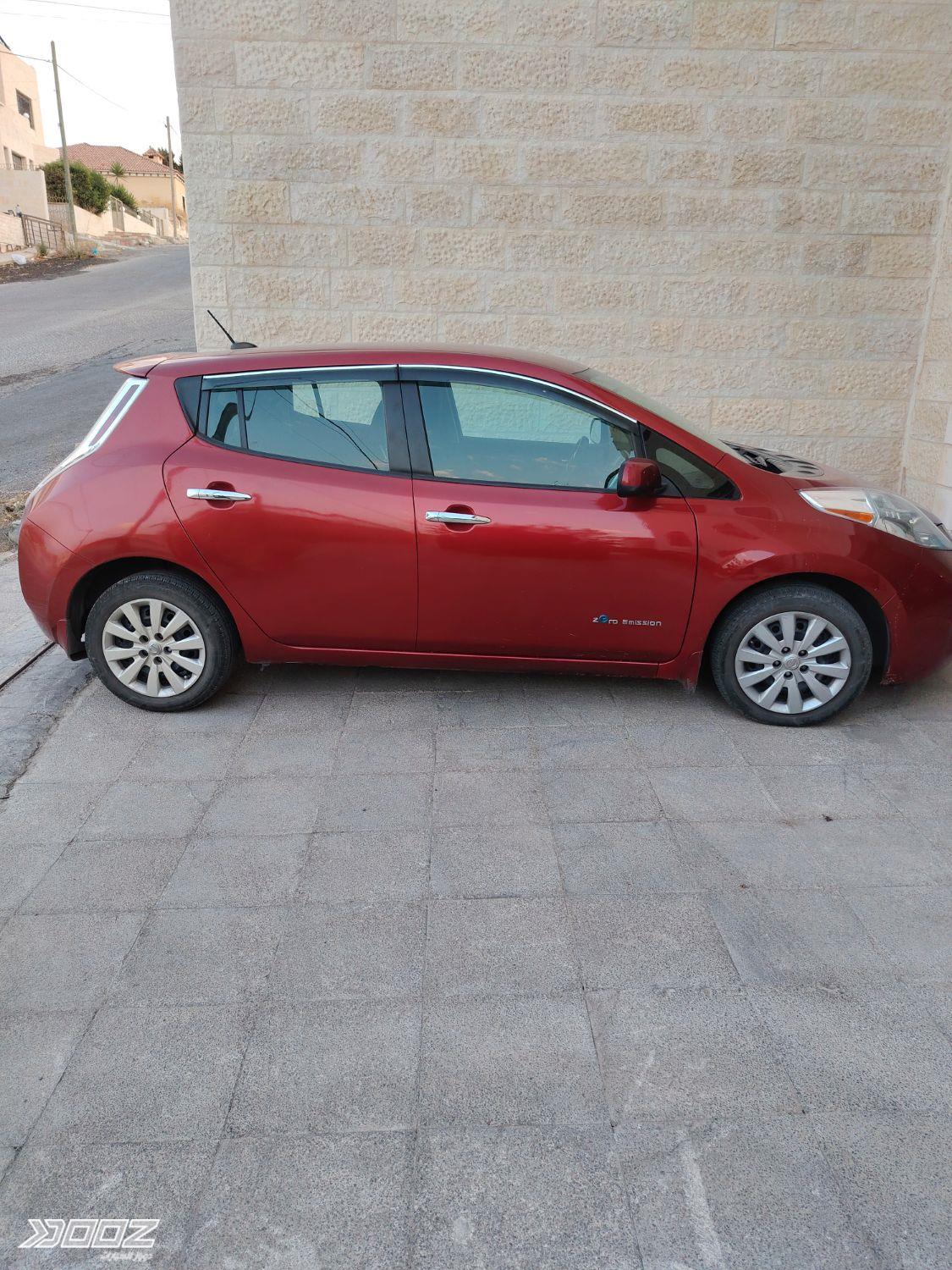Nissan Leaf 2015 for sale in Amman