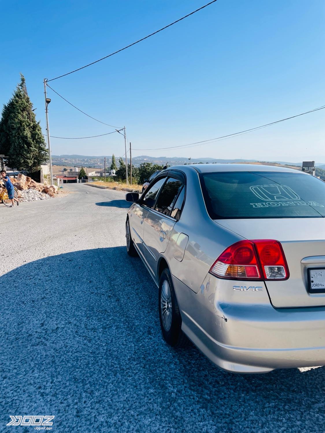 Honda Civic 2004 for sale in Amman