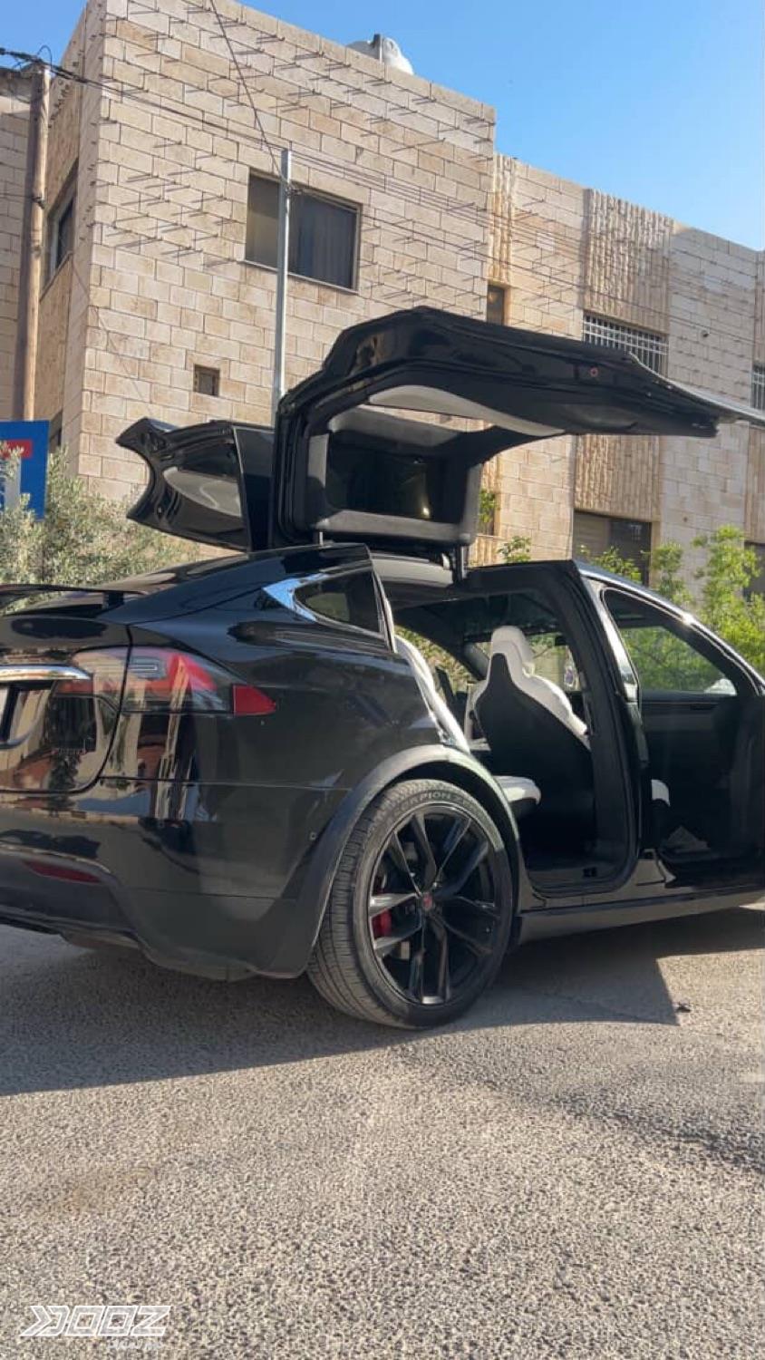 Tesla Model X 2018 for sale in Amman