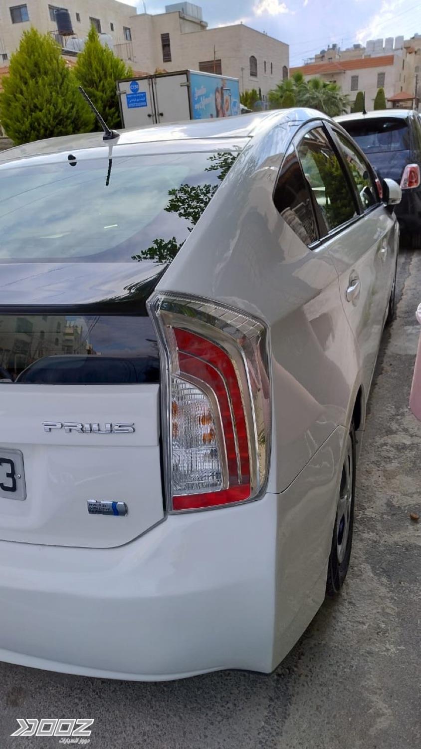 Toyota Prius 2012 for sale in Amman