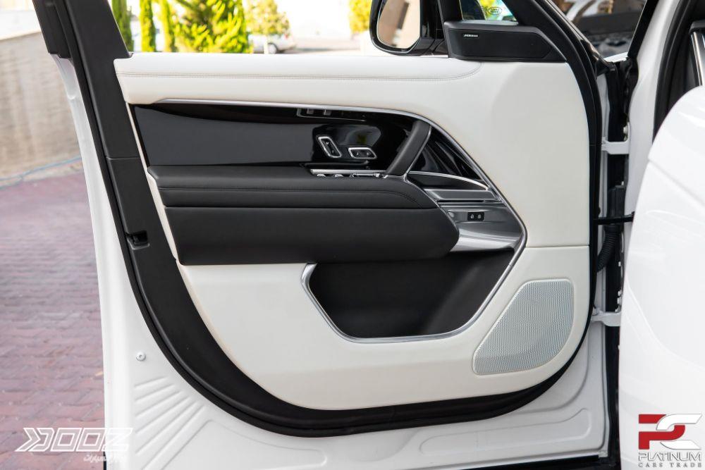 Range Rover Range Rover 2023 للبيع في عمان