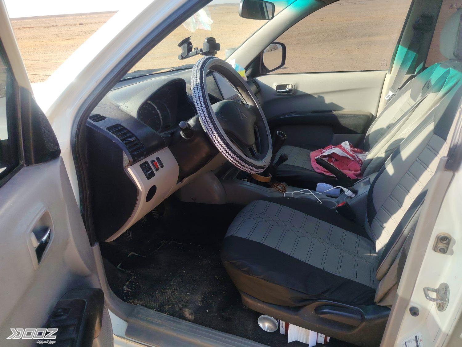 ميتسوبيشي L200 2015 للبيع في المفرق