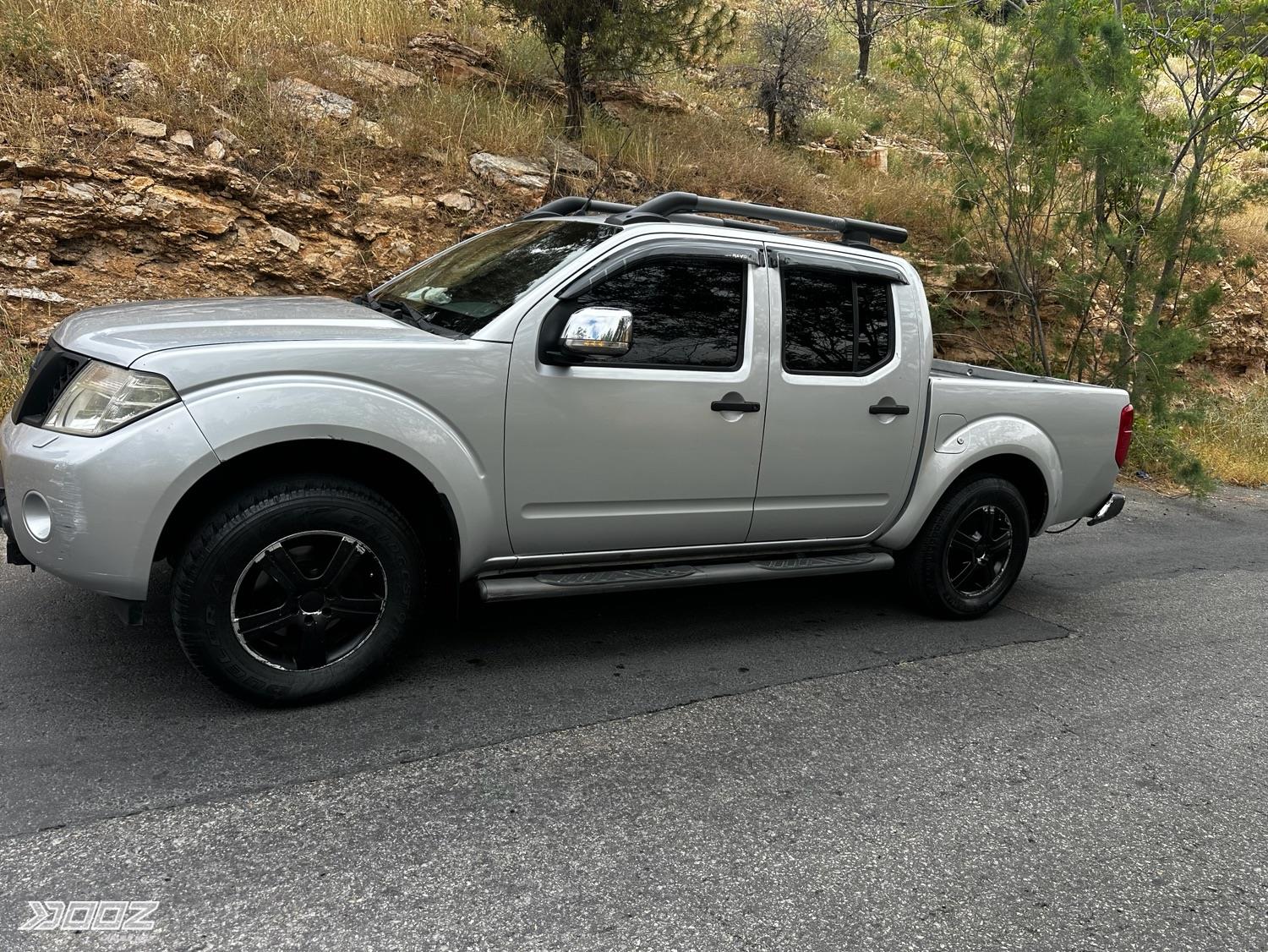 Nissan Navara 2010 for sale in Amman