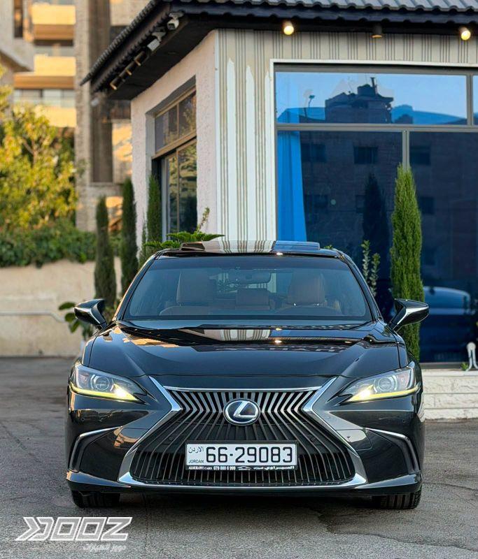 Lexus ES300H 2021 for sale in Amman