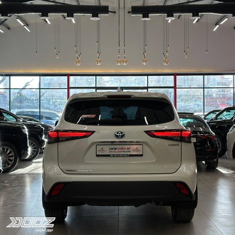 Toyota Highlander 2020 for sale in Zarqa-freezone