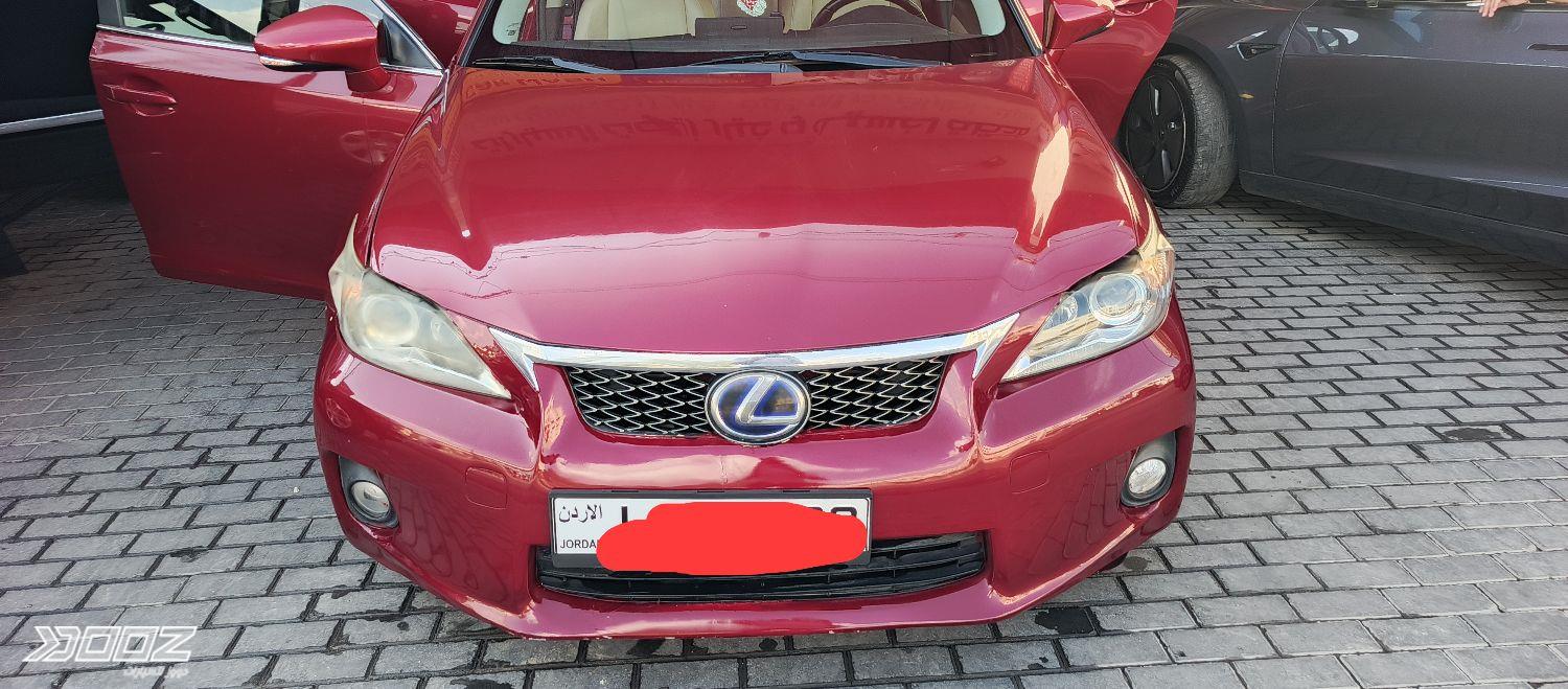 لكزس CT200H 2012 للبيع في عمان
