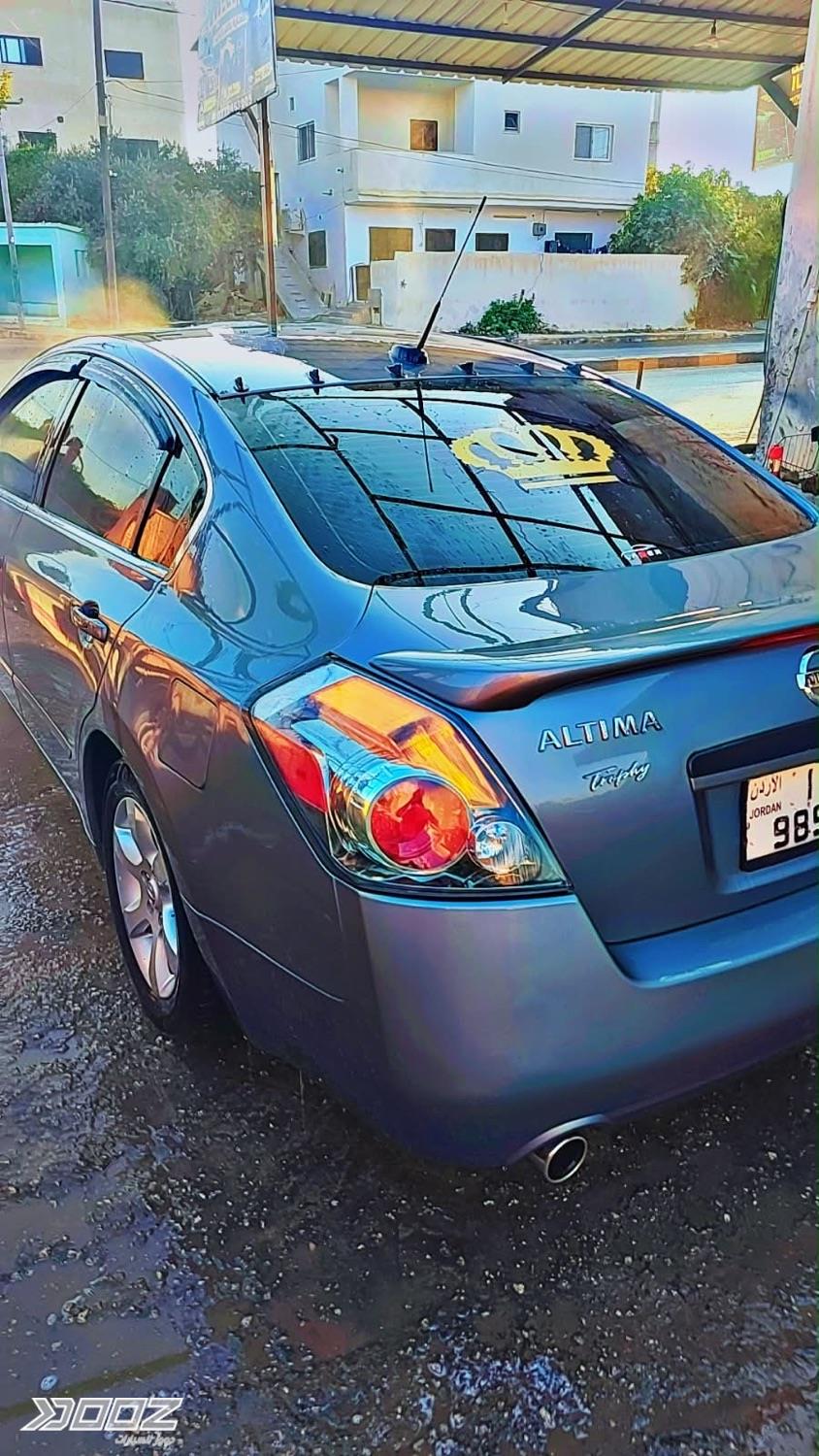 نيسان Altima 2008 للبيع في إربد