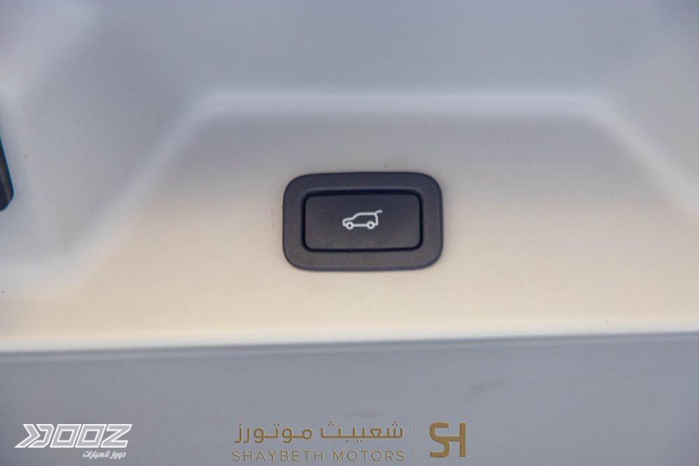 Land Rover Range Rover Vogue P400e 2020 للبيع في عمان