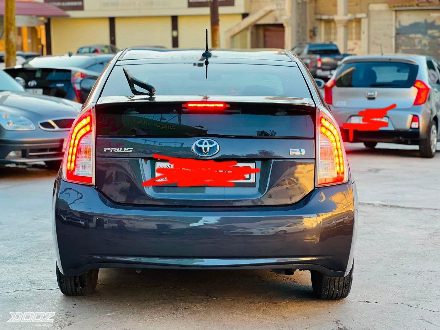 Toyota Prius-V 2013 for sale in Irbid