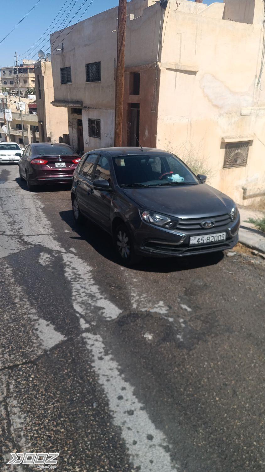 Lada Granta liftback 2020 for sale in Zarqa