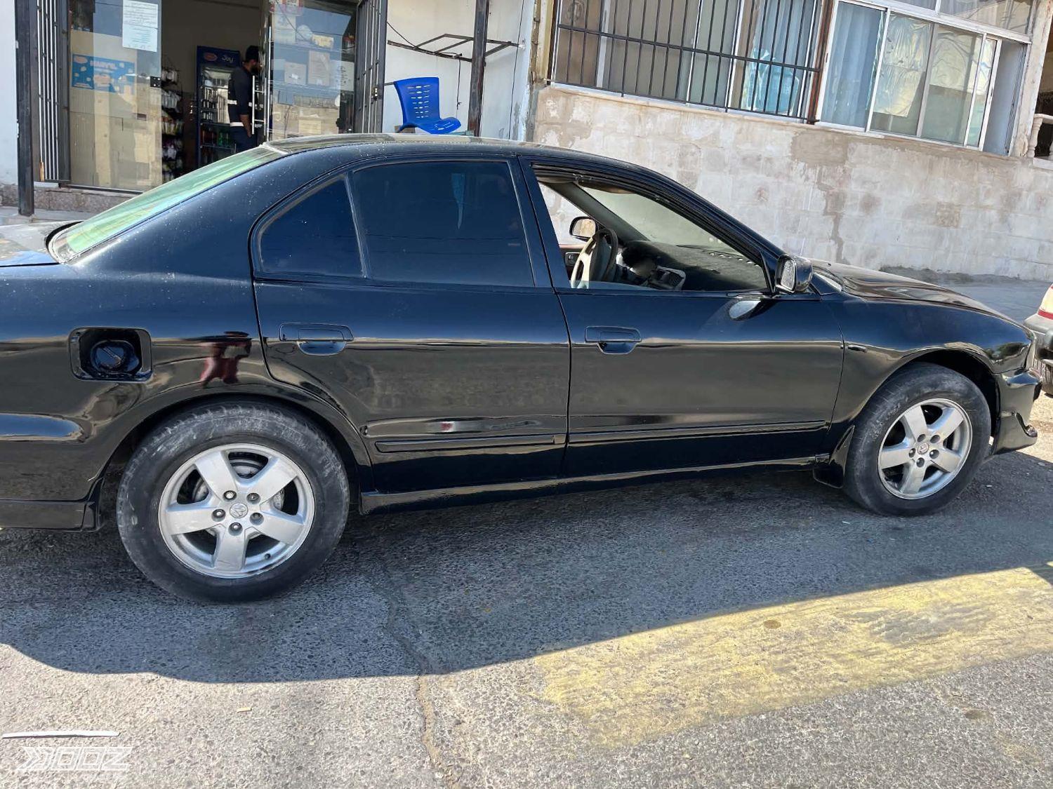 ميتسوبيشي Galant 2000 للبيع في عمان