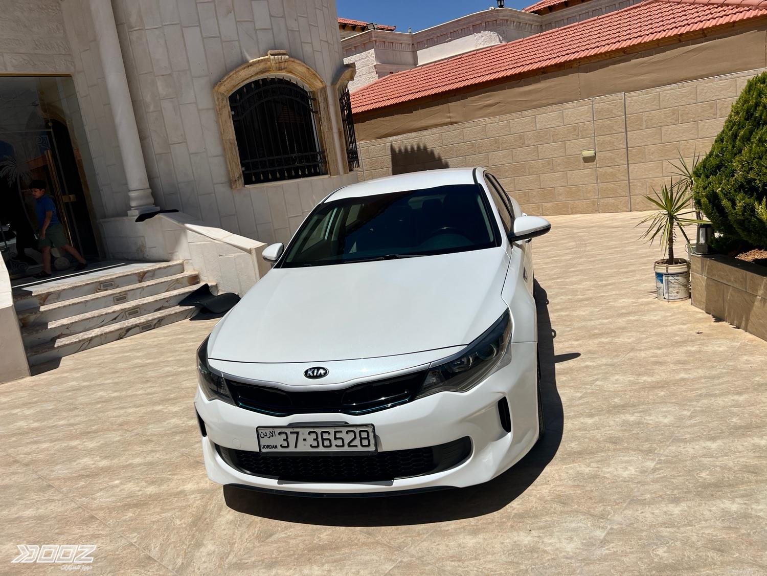 كيا Optima/K5 2017 للبيع في عمان
