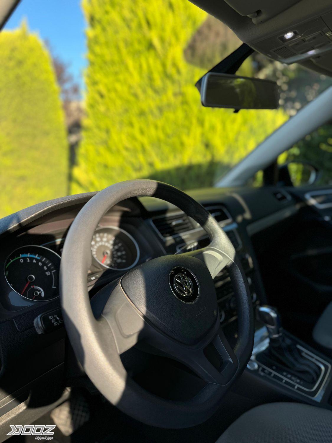 VW E-Golf 2016 for sale in Amman