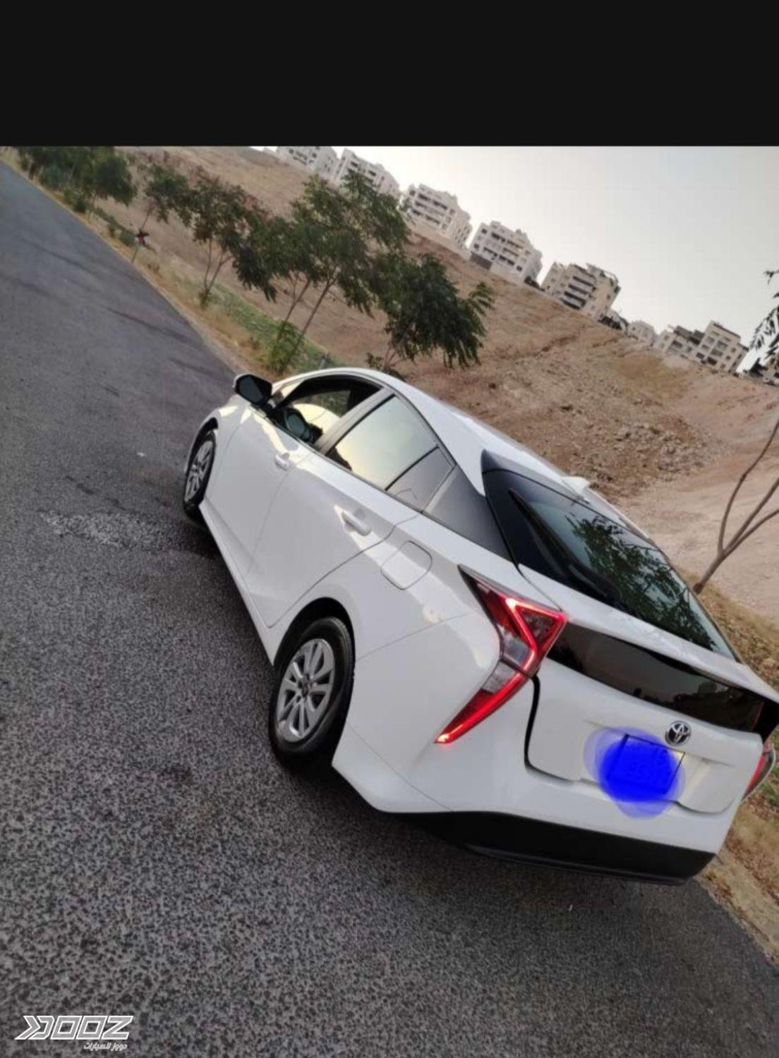 تويوتا بريوس 2016 للبيع في إربد