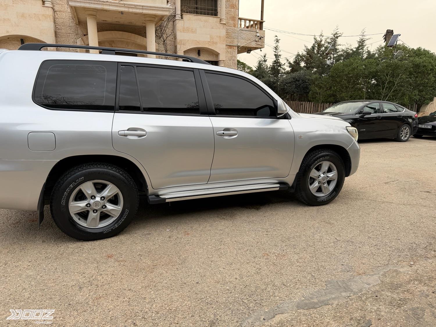 تويوتا Land Cruiser 2010 للبيع في عمان