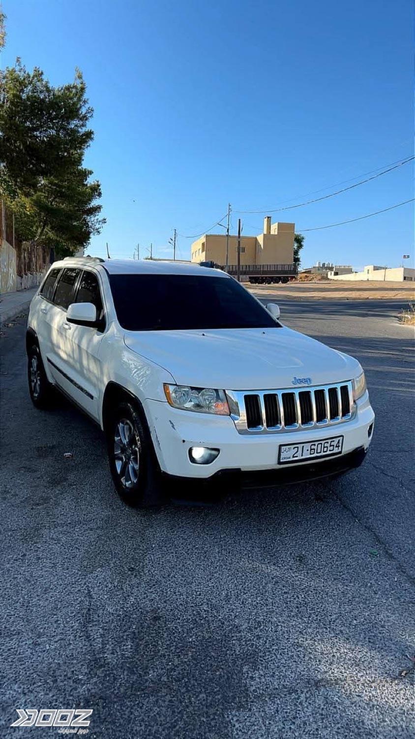 Jeep Grand Cherokee 2011 for sale in Amman
