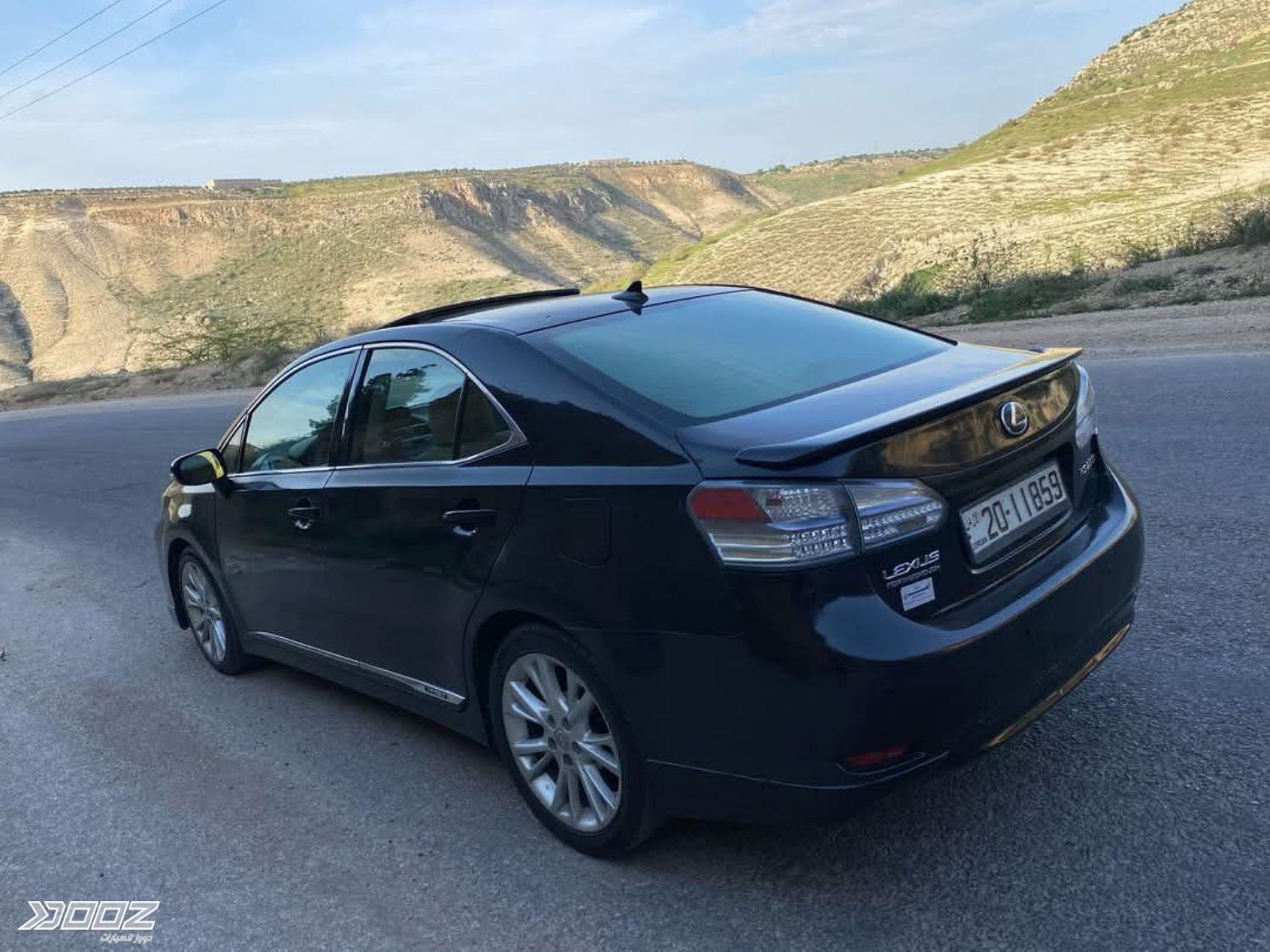 لكزس HS250 2010 للبيع في عمان