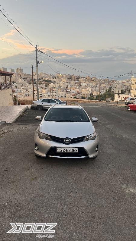 Toyota Auris 2015 for sale in Amman