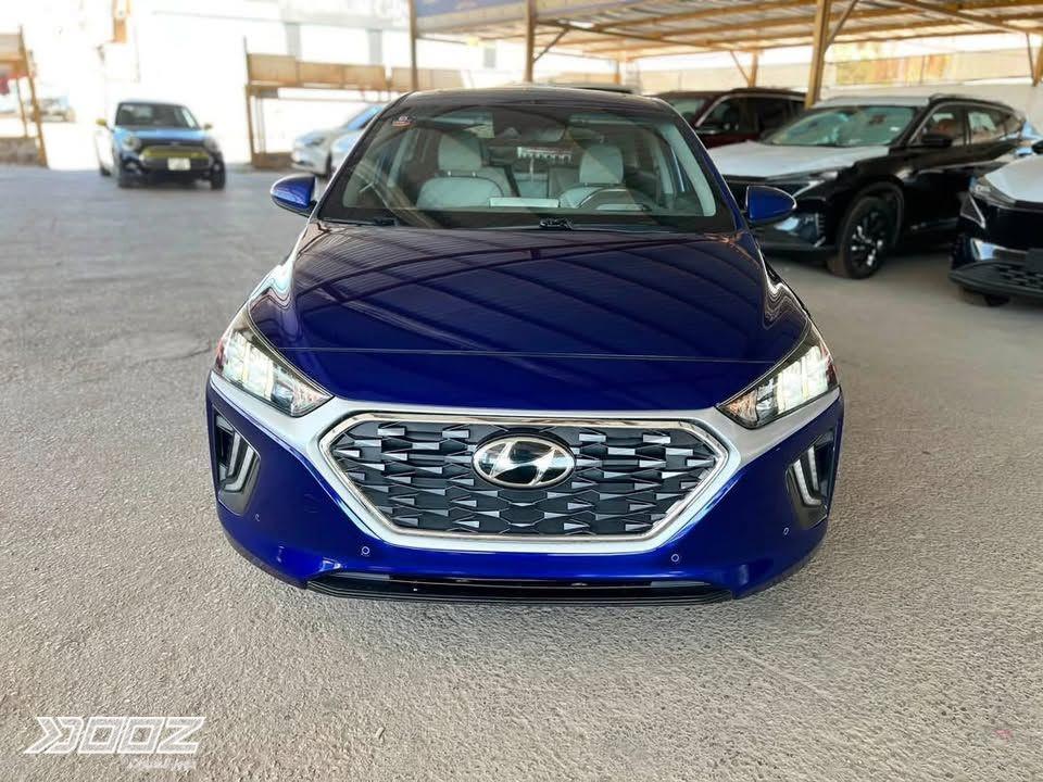 Hyundai Ioniq 2021 for sale in Zarqa-freezone