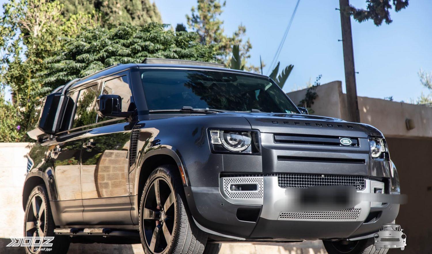Land Rover Defender 2021 للبيع في عمان
