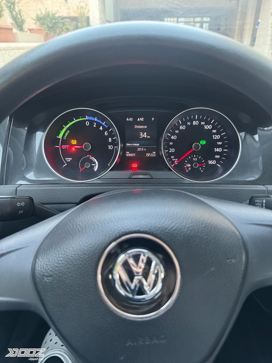 VW E-Golf 2019 for sale in Amman