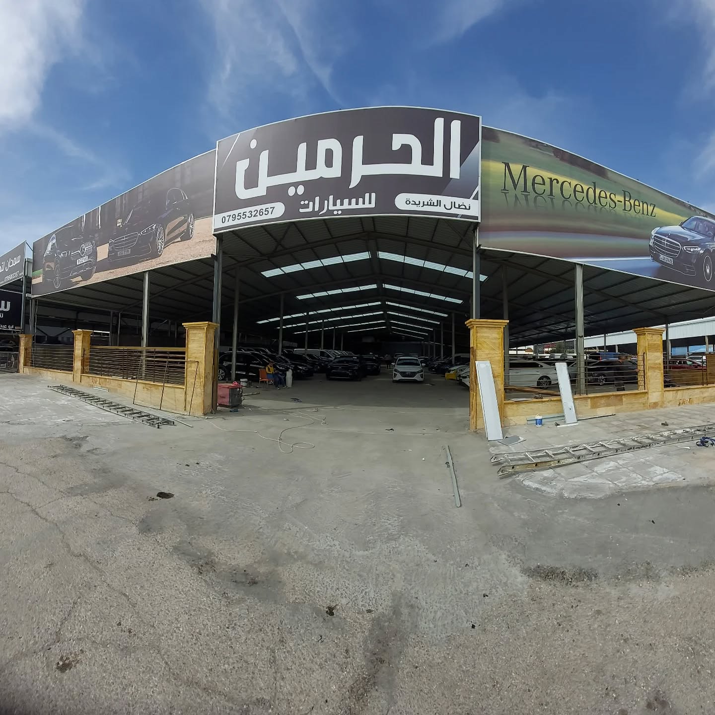 default-car-img-banner