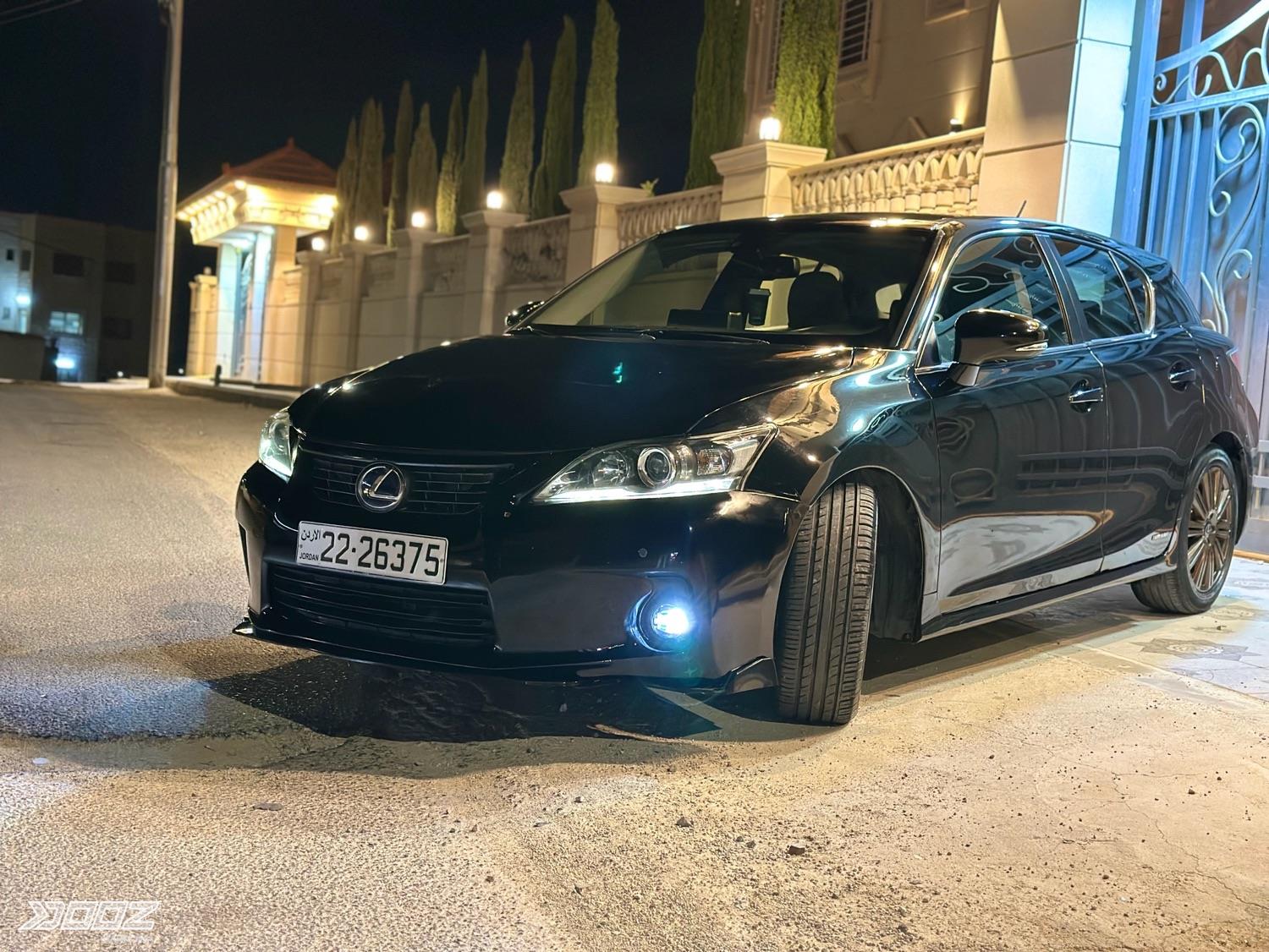 Lexus CT200H 2012 for sale in Zarqa